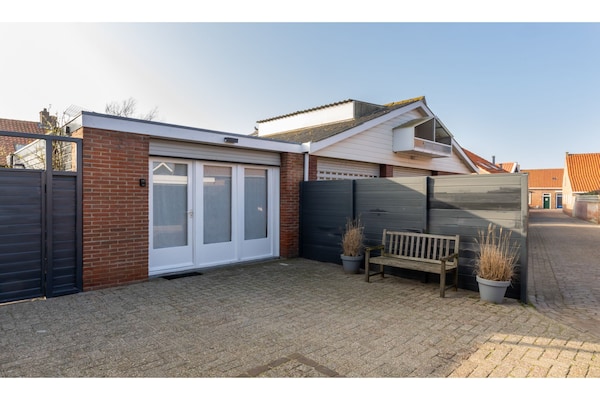 Studio aan zee in Westkapelle: knus, huisdiervriendelijk en 150m van strand - thumbnail 4