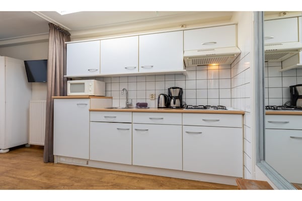 Studio aan zee in Westkapelle: knus, huisdiervriendelijk en 150m van strand - thumbnail 2