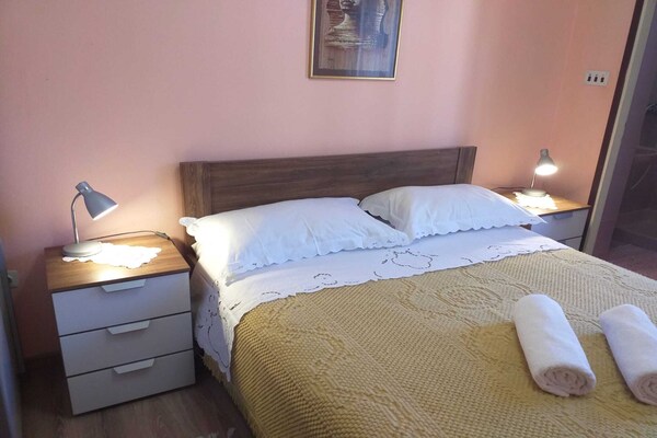 Ruim appartement met balkon en zeezicht in Smokvica – vlakbij het strand - thumbnail 6