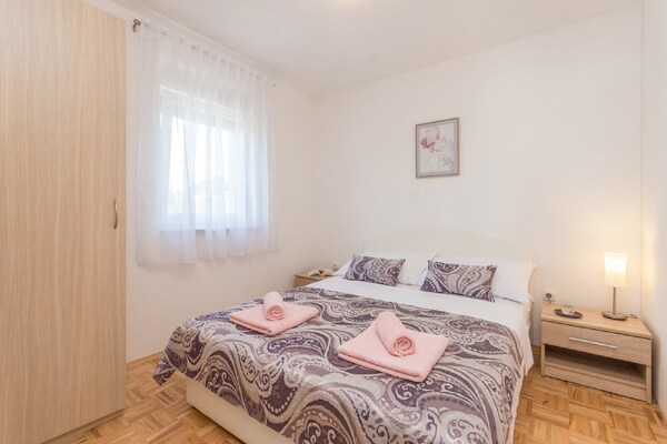 Aan het strand: Ruim appartement met zeezicht in Pasman - thumbnail 5