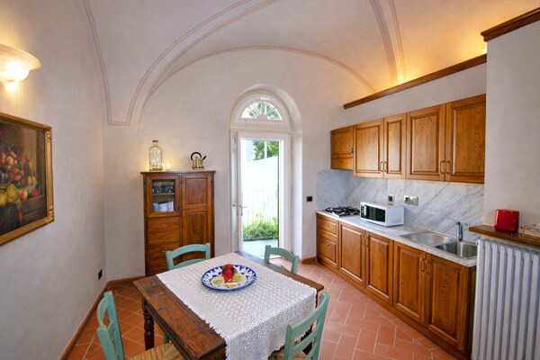 Toegankelijk appartement in Sensano met zwembad en Toscaanse heuvelzicht - thumbnail 3