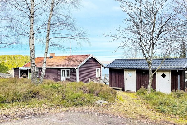 Sfeervol vakantiehuis in Henån met prachtig uitzicht op het water - thumbnail 4