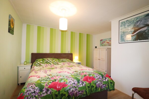 De Kerkereed: Vrijstaand vakantiehuis in het groene hart van Friesland - thumbnail 5