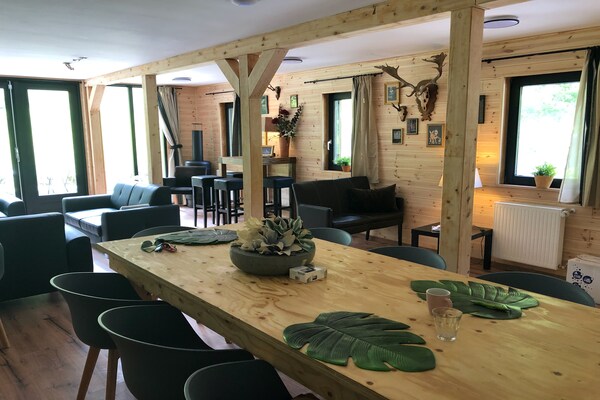 Ruim vakwerkhuis voor 10 personen aan de bosrand bij Winterberg-Züschen - thumbnail 4