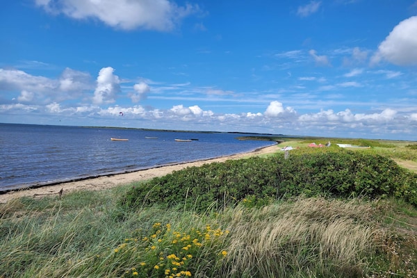 Modern vakantiehuis met privézwembad, 200m van de fjord - thumbnail 4