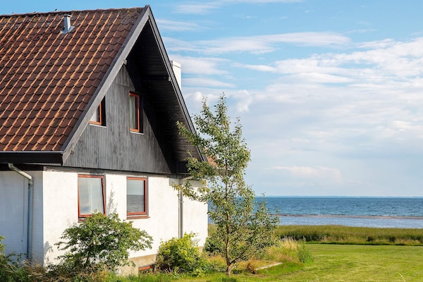 Luxe vakantiehuis aan het water bij Assens voor 10 personen - thumbnail 2