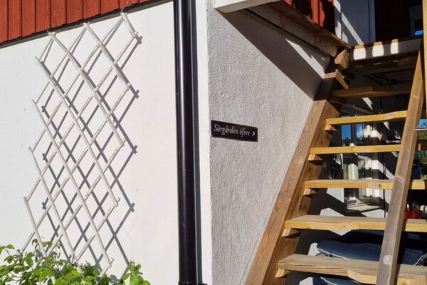 Landelijk vakantiehuis op de bovenverdieping nabij zee bij Grisslehamn - thumbnail 3