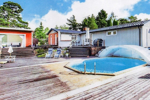 Vakantiehuis met privézwembad in Nynäshamn op 500m van zee - thumbnail 4