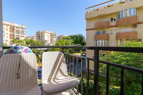 Licht appartement in Fuengirola, 500m van Playa de los Boliches - thumbnail 4
