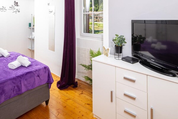 Duplex appartement met zeezicht op 10 meter van het strand op Hvar - thumbnail 6