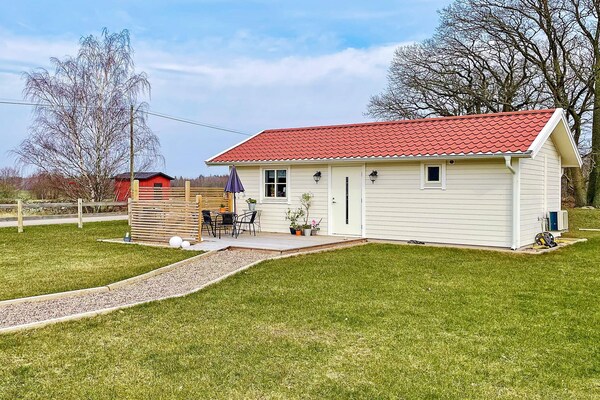 Knus nieuw vakantiehuisje bij zee en zandstrand in Bergkvara - thumbnail 3