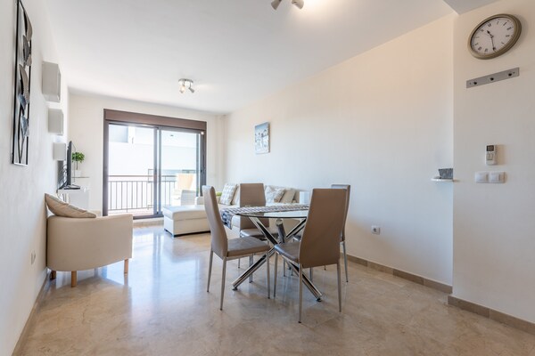 Stijlvol appartement aan de golfbaan in La Cala de Mijas - thumbnail 3