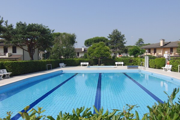 Charmante villa met privétuin in Porto Santa Margherita, 1,3 km van het strand - thumbnail 2