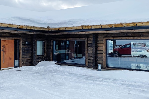 Panoramisch houten vakantiehuis voor 10 personen bij Målselv fjellandsby - thumbnail 5