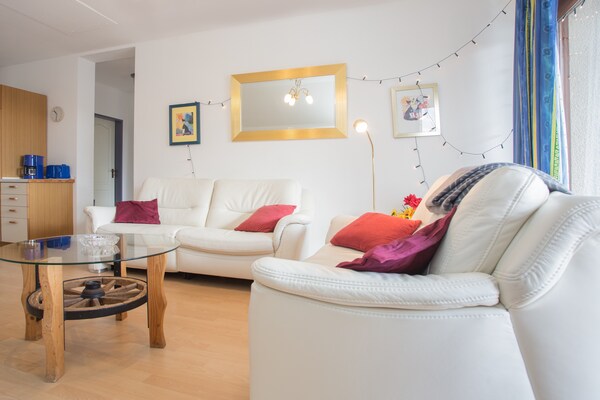 Licht appartement op de 3e verdieping met balkon, vlakbij de piste en het centrum - thumbnail 6