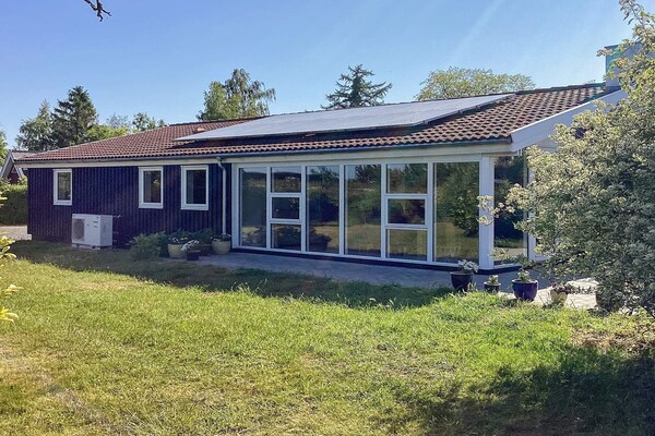 6-persoons vakantiehuis in Stubbekøbing op 350 m van het strand - thumbnail 4