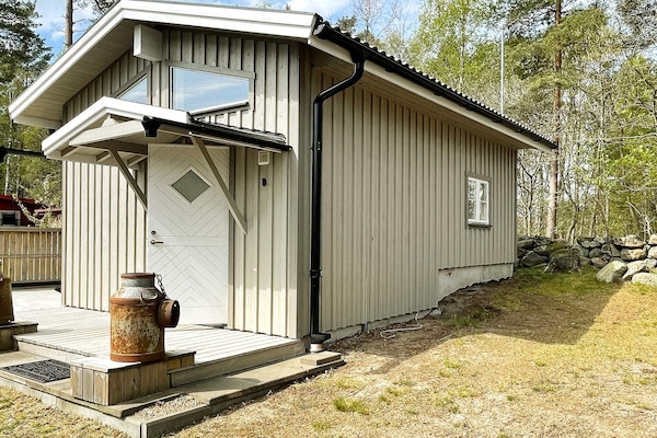 Sfeervol vakantiehuis in het bos bij Sölvesborg - thumbnail 3