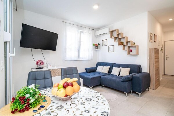 Appartement Anka met terras vlakbij strand in Lapad, Dubrovnik - thumbnail 5