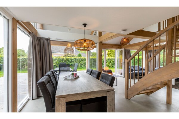 Licht vakantiehuis met besloten tuin op vakantiepark bij Burgh Haamstede - thumbnail 3