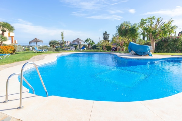 Luxe appartement met zeezicht nabij Los Arqueros Golf - thumbnail 2