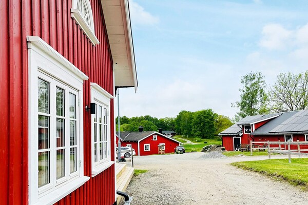 Sfeervol vakantiehuis op boerderij, 500m van meer bij Alingsås - thumbnail 4