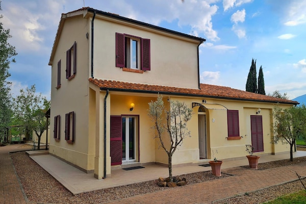 Groots vakantiehuis voor 24 personen met panoramisch zwembad in de Val d'Orcia - thumbnail 1