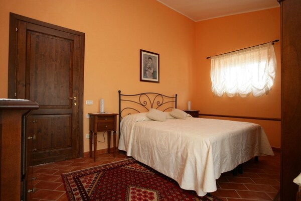 Groots vakantiehuis voor 24 personen met panoramisch zwembad in de Val d'Orcia - thumbnail 5