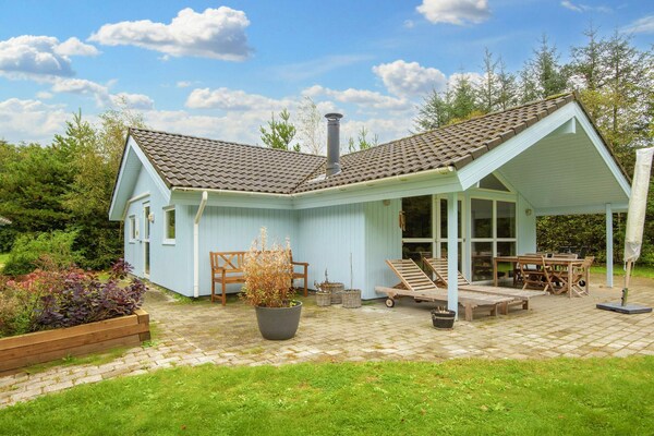 Ruim vakantiehuis voor 6 personen in Oksbøl met grote tuin - thumbnail 2