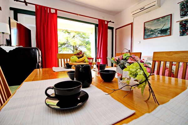 Op 300 m van het strand: Ruim appartement in Blato voor 5 personen - thumbnail 5