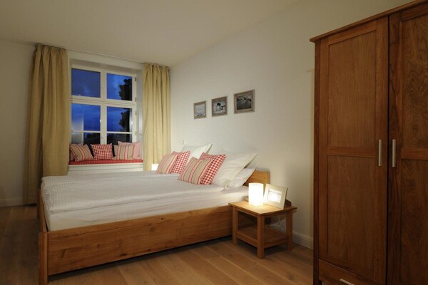 Luxe 4-persoons appartement bij de Oostzee op schiereiland Zudar, Rügen - thumbnail 3