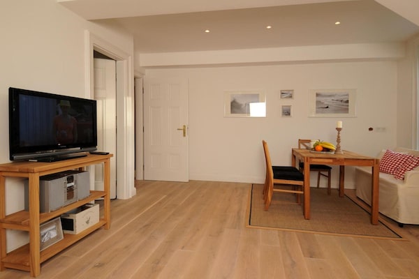 Luxe 4-persoons appartement bij de Oostzee op schiereiland Zudar, Rügen - thumbnail 2