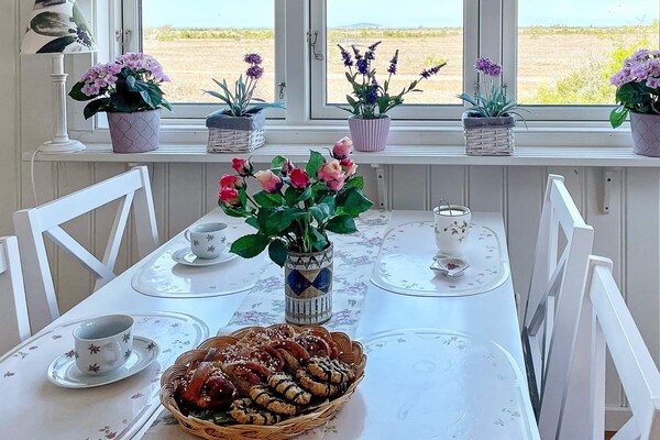 Op 1,0 km van het meer: sfeervol vakantiehuis in Löttorp - thumbnail 6