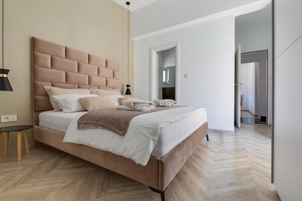 Villa Diva: Luxe 8-persoons villa met privézwembad nabij Vrana Meer - thumbnail 4