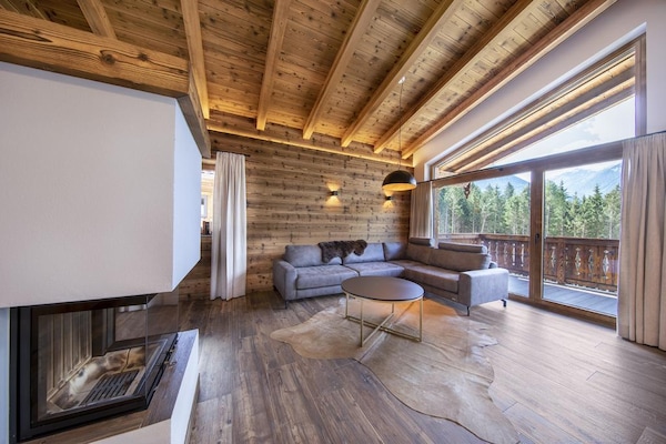 Luxe chalet aan de piste in Neukirchen met privésauna - thumbnail 1