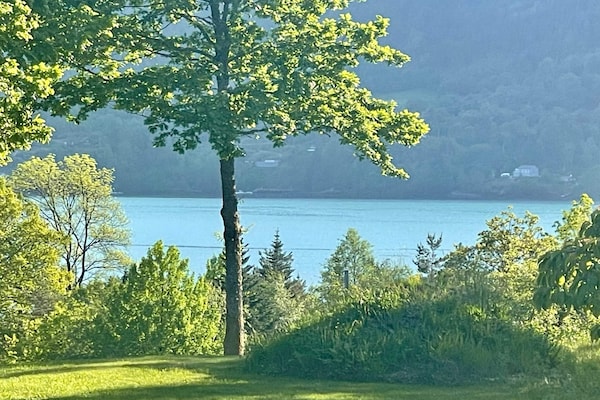 Vrijstaand vakantiehuis aan de Hardangerfjord met boot en privéterras - thumbnail 5