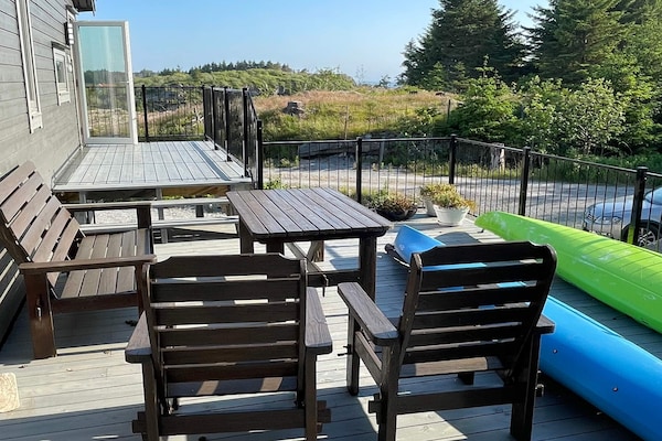 Exclusief vakantiehuis voor 8 personen in het vissersparadijs Hellesøy - thumbnail 1