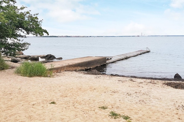Knus vrijstaand vakantiehuis op zonnig Aspö, 400m van zee - thumbnail 6