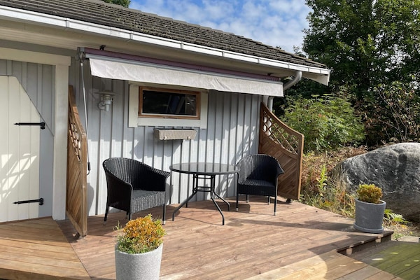 Knus vrijstaand vakantiehuis op zonnig Aspö, 400m van zee - thumbnail 2