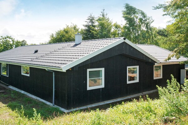Modern vakantiehuis in Melby voor 8 personen - thumbnail 2