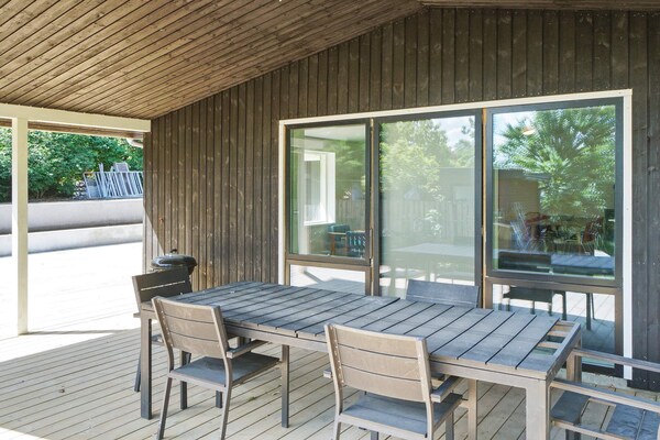 Modern vakantiehuis in Melby voor 8 personen - thumbnail 4