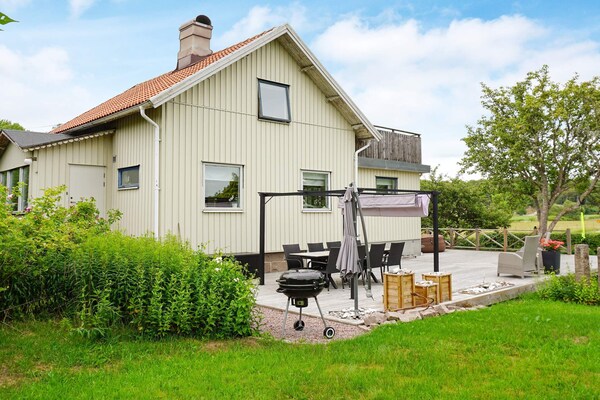 Stijlvol vakantiehuis nabij zee en golfbaan in Brastad - thumbnail 1
