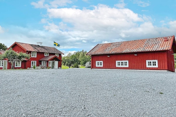 Nieuw vakantiehuis op boerderij bij meer in Sörmland, 6 personen - thumbnail 6