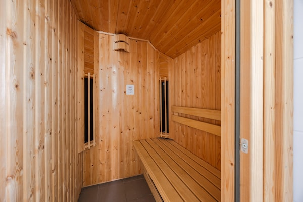 Luxe villa in Cadzand-Bad met sauna op 400 meter van het strand - thumbnail 1