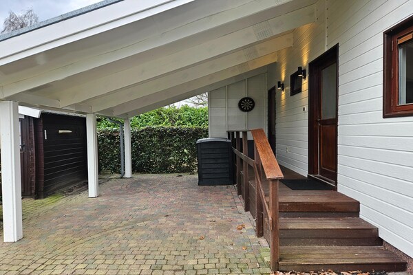 Chalet Kieftveen: Luxe vakantiehuis op de Veluwe met omheinde tuin - thumbnail 5