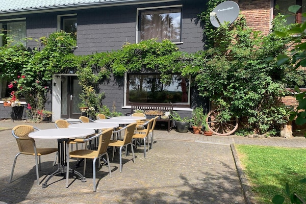 Ruim vakantiehuis Haus Hunnenberg 2 in Büllingen voor 8 personen - thumbnail 2