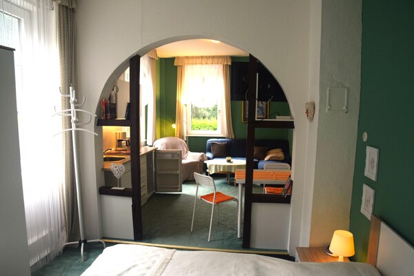 Romantisch bosappartement in Wildemann – hondvriendelijk & centraal gelegen - thumbnail 3