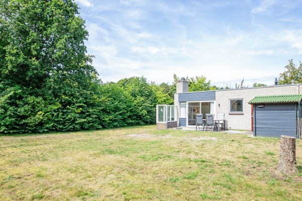 Energieneutraal vakantiehuis met wellnesstuin en barrelsauna op Texel - thumbnail 4