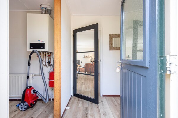 Energieneutraal vakantiehuis met wellnesstuin en barrelsauna op Texel - thumbnail 6