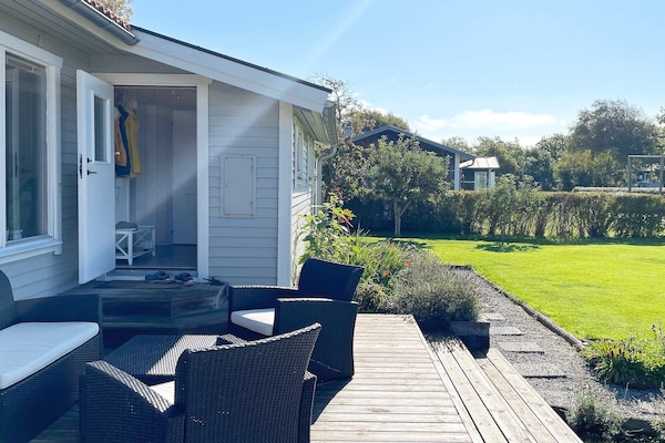 Ruim vakantiehuis voor 7 personen bij de zee in Kyrkesund, Tjörn - thumbnail 3