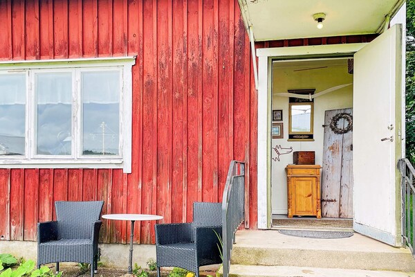 Rood-wit vakantiehuis op paardenboerderij bij Mariestad en het Vänermeer - thumbnail 4